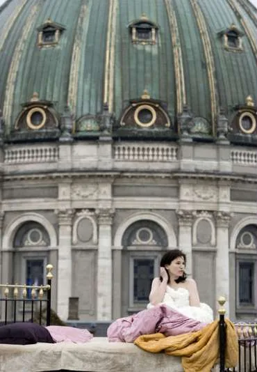 Jedynie to, co utracone, kochamy na zawsze