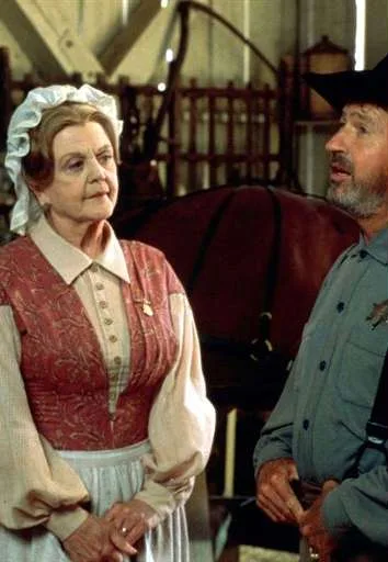 Napisała: Morderstwo. Ostatni wolny człowiek