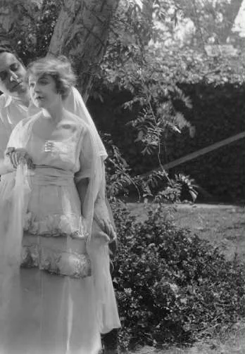 Przyjaciel jej męża